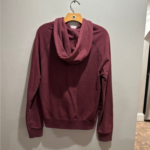 AE Red Zip-Hoodie (S) - Picture 3 of 3